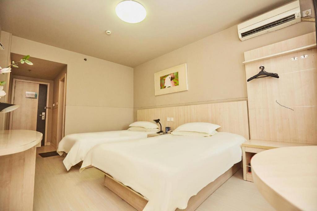 Jinjiang Inn Zhengzhou Railway Station Erqi Square Metro Station Luaran gambar